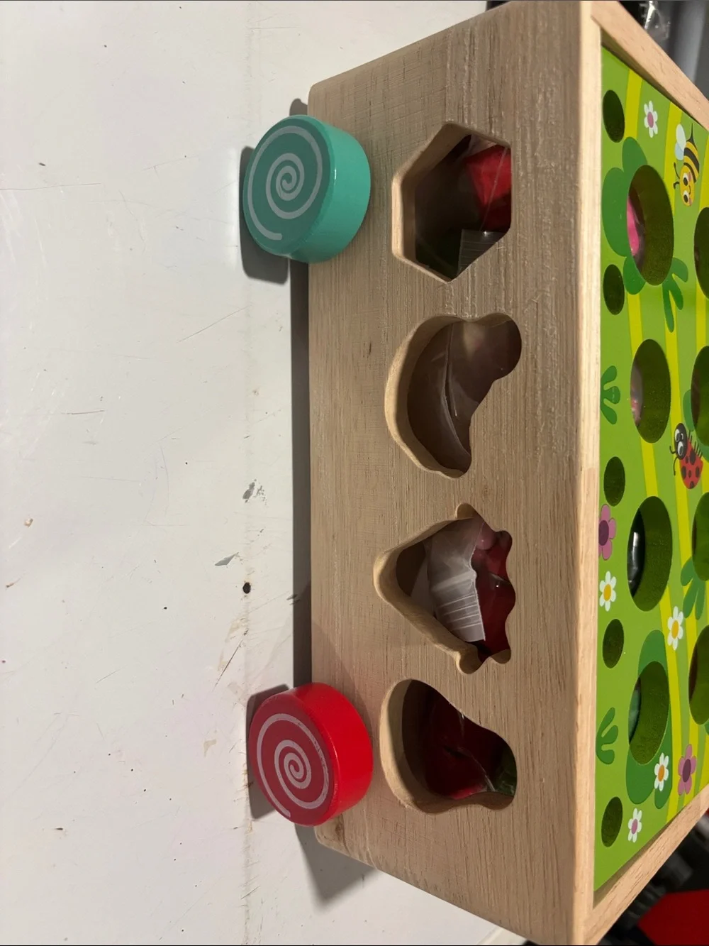 Kids Wooden Carrot Harvest Orchard Toy - Green & Red 18mnths +.